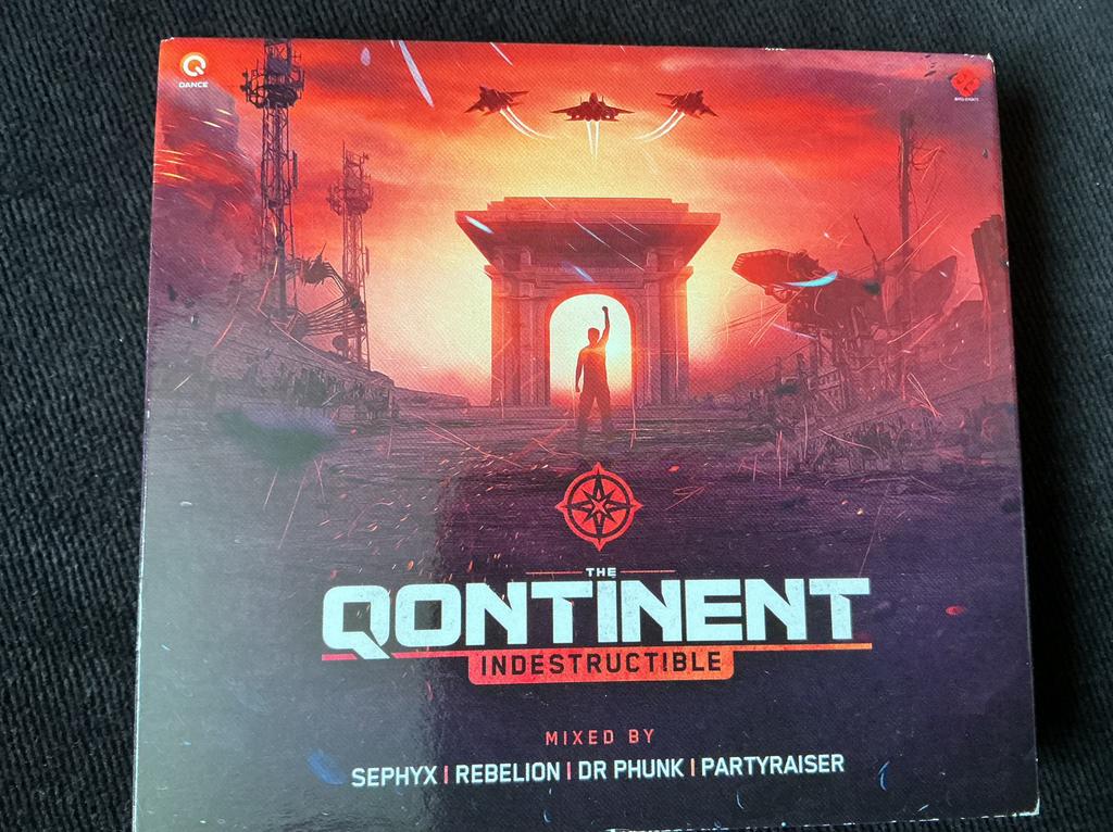 Qontinent, Indestructable 4-1 cd-box Digipack Incompleet!, Ophalen of Verzenden, Gebruikt
