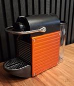 Krups Nespresso Pixie XN3006 izgst electric red, Gebruikt, Espresso apparaat, Ophalen of Verzenden, 2 tot 4 kopjes