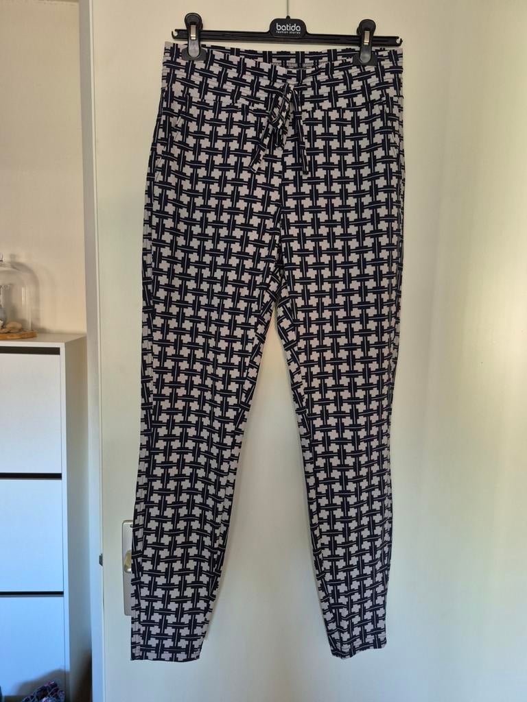 Studio anneloes travel broek bonded M, Kleding | Dames, Ophalen of Verzenden, Zo goed als nieuw, Blauw, Lang