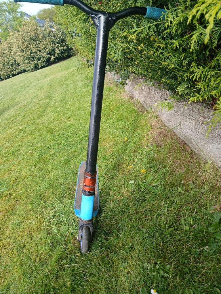 Stunt step, Fietsen en Brommers, Steps, Ophalen of Verzenden, Gewone step