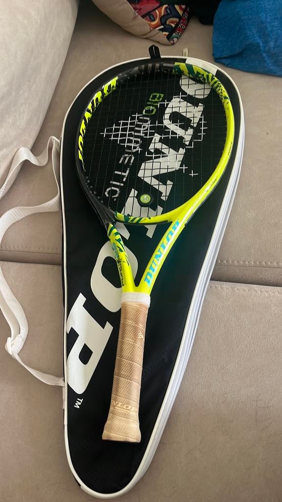 Dunlop tennis racket en bijhoorende tas, Ophalen of Verzenden, Zo goed als nieuw