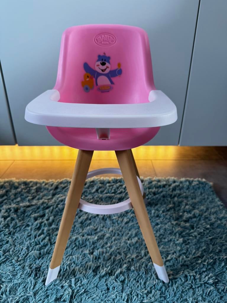 Baby Born kinderstoel – roze met blad (incl. doos), Kinderen en Baby's, Speelgoed | Poppen, Ophalen of Verzenden, Zo goed als nieuw