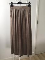 Middenbruine soepelvallende maxirok, C&A, mt. XS/34, Kleding | Dames, Rokken, Bruin, Ophalen of Verzenden, Zo goed als nieuw, Maat 34 (XS) of kleiner