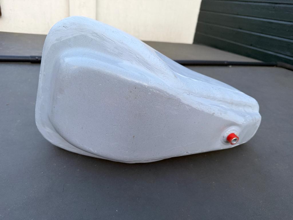 Honda RS125 polyester tank, nieuw en geschikt voor moderne b, Ophalen, Nieuw