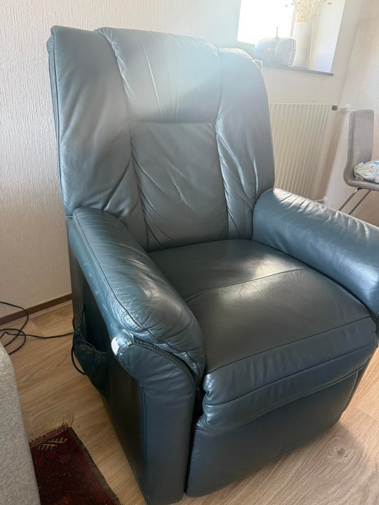 Elektrische sta-op-stoel, Huis en Inrichting, Fauteuils, Ophalen of Verzenden, Gebruikt, 75 tot 100 cm, 75 tot 100 cm