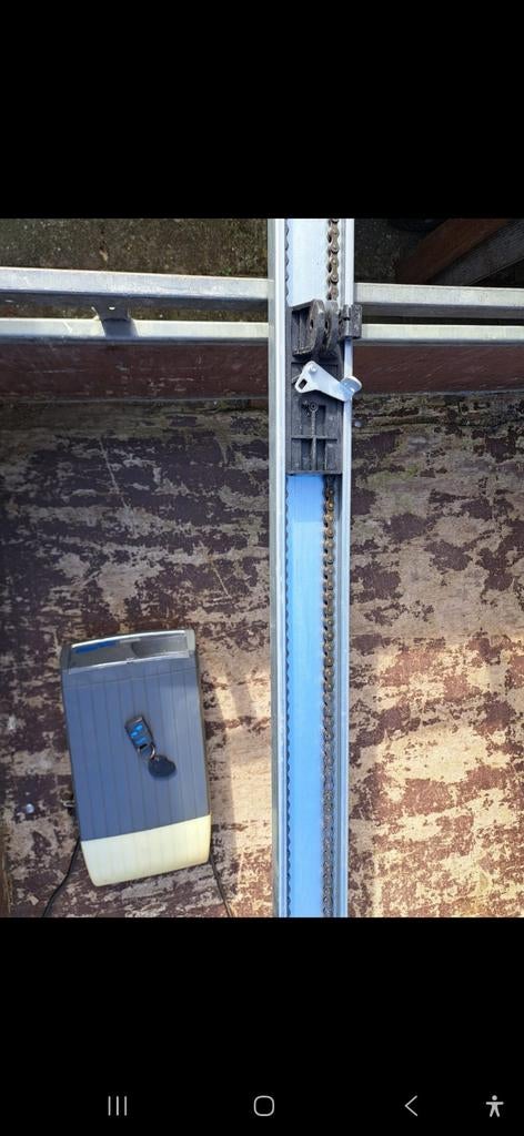 Novoferm garage deuropener, Ophalen