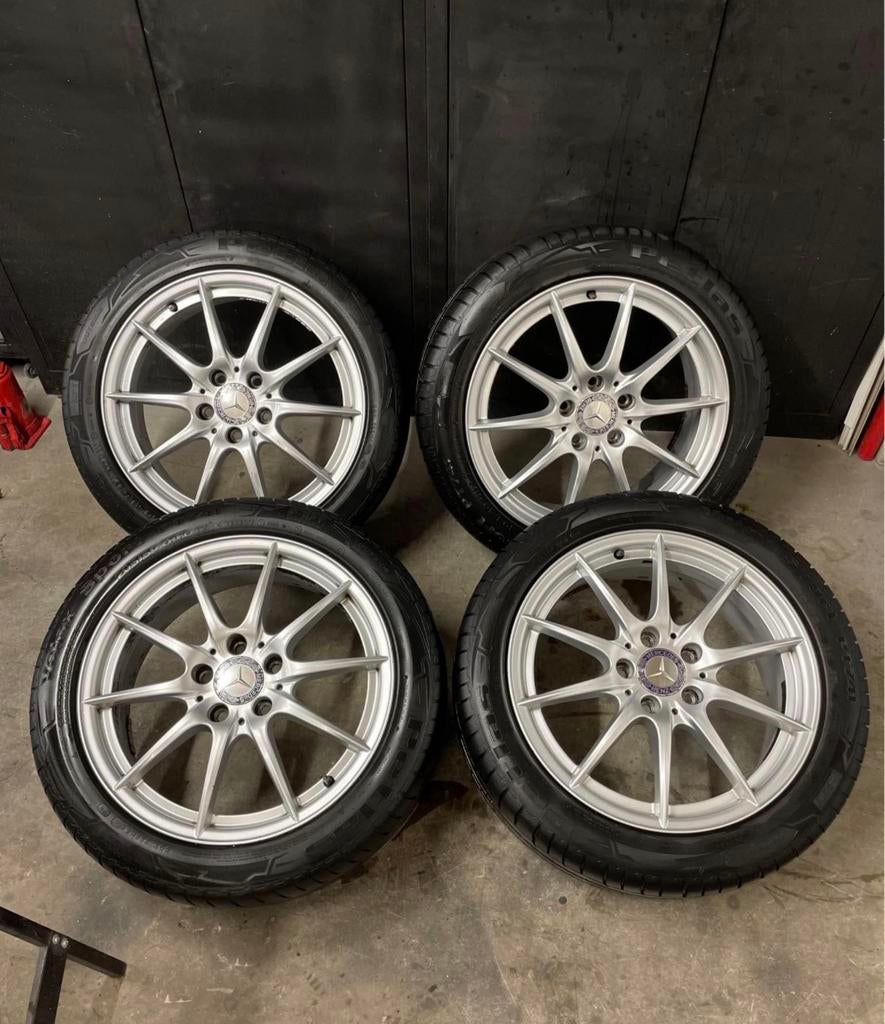 Mercedes 17 Inch Velgen + Zomerbanden - 5x112 - 205/50/R17, Ophalen of Verzenden