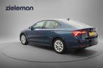 Skoda OCTAVIA 1.0 e-TSI Sport Business Automaat - Digitaal C, Auto's, Gebruikt, Euro 6, 4 cilinders, Blauw