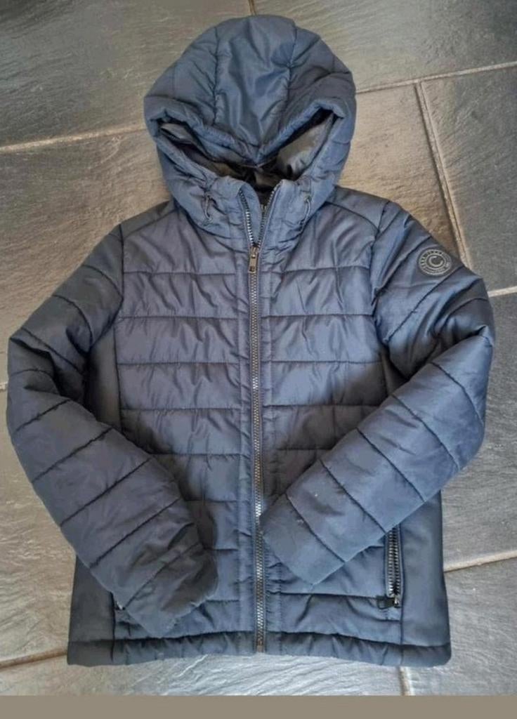 Cars tussenjas 140, Kinderen en Baby's, Kinderkleding | Maat 140, Ophalen, Zo goed als nieuw, Jongen, Jas