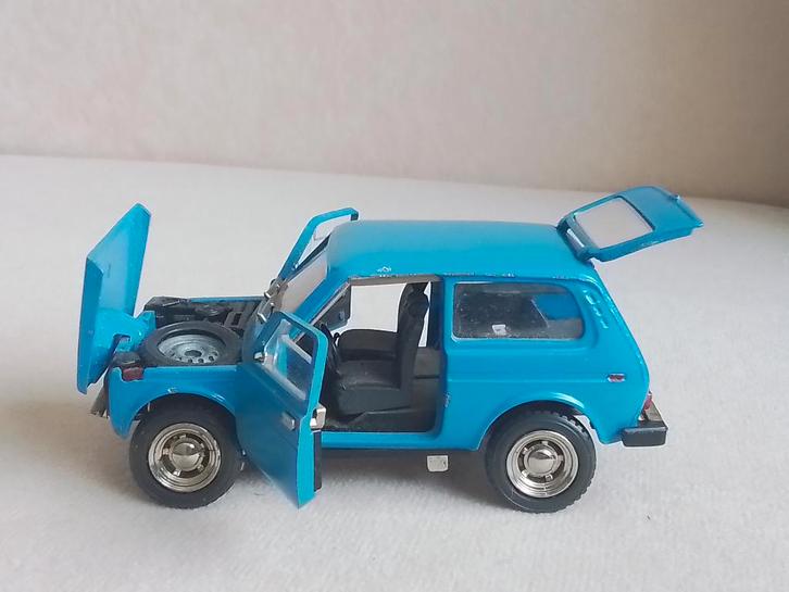 Vaz 2121 Lada Niva A20 Russische 4x4 Novoexport ussr, Hobby en Vrije tijd, Modelauto's | 1:43, Gebruikt, Auto, Overige merken