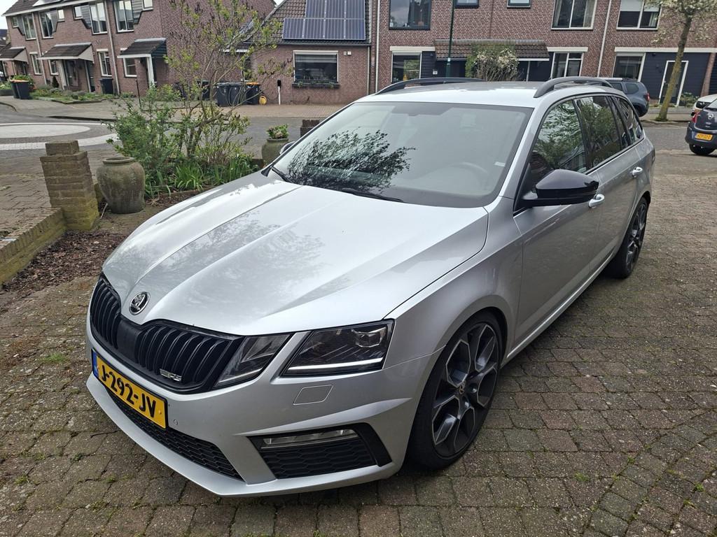 Skoda Octavia Combi 2.0 TSI RS 245 Bns, Auto's, Skoda, Gebruikt, Euro 6, 4 cilinders, 1984 cc