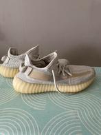 Yeezys Schoenen te koop 37,5, Ophalen of Verzenden, Zo goed als nieuw