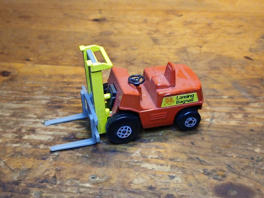 Matchbox fork lift truck, Ophalen of Verzenden, Zo goed als nieuw, Bus of Vrachtwagen, Matchbox