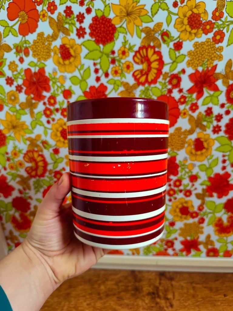 Vintage voorraadpot met streepjespatroon - gebruikssporen, Gebruikt, Kunststof, Ophalen of Verzenden, Voorraadpot