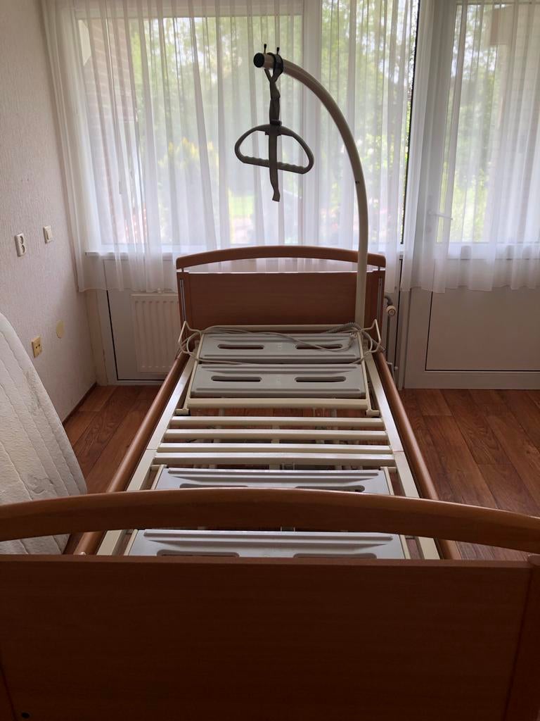 Hoog/laag bed - Gratis voor goed doel, 90 cm, Eenpersoons, Bruin, Ophalen of Verzenden