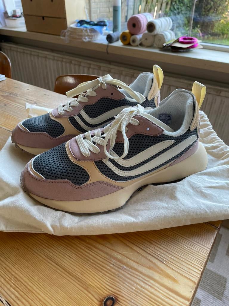 Genesis sneaker maat 38, Kleding | Dames, Nieuw, Ophalen of Verzenden, Sneakers of Gympen, Roze