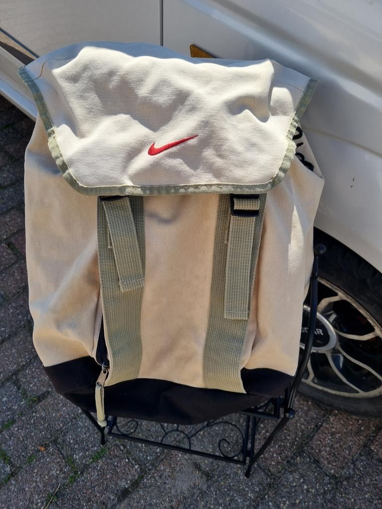 Nike rugzak beige/zwart - Zo goed als nieuw, Ophalen