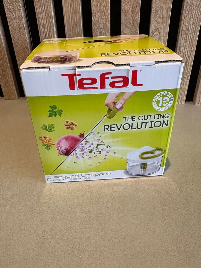 Tefal 5 Second Chopper - Handmatige Hakmolen nieuw in doos, Nieuw, Ophalen of Verzenden, Vaatwasserbestendig, Minder dan 1 liter