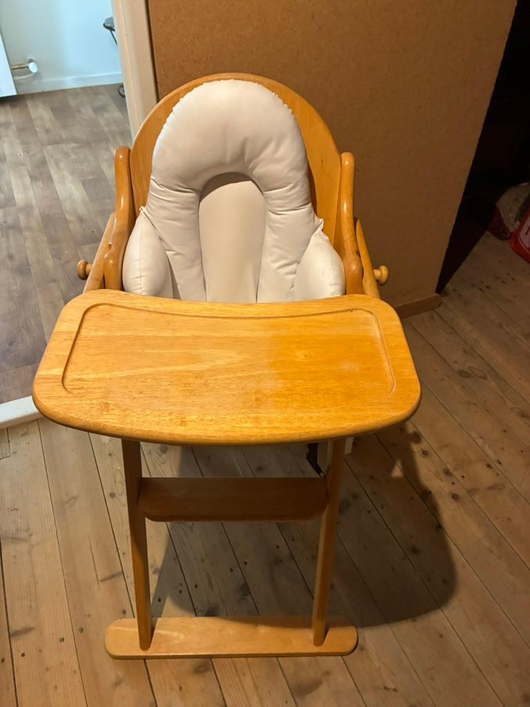 Houten kinderstoel te koop, Kinderen en Baby's, Kinderstoelen, Ophalen, Gebruikt, Overige typen