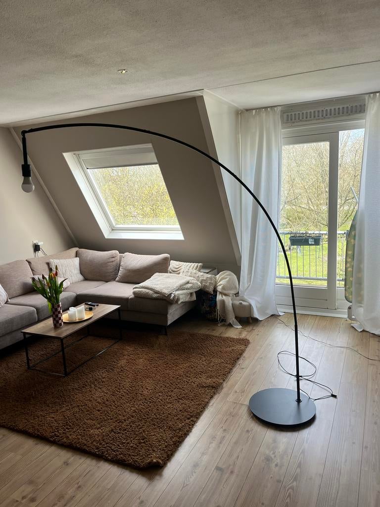 Zwarte booglamp, Ophalen, Gebruikt, Metaal, 150 tot 200 cm