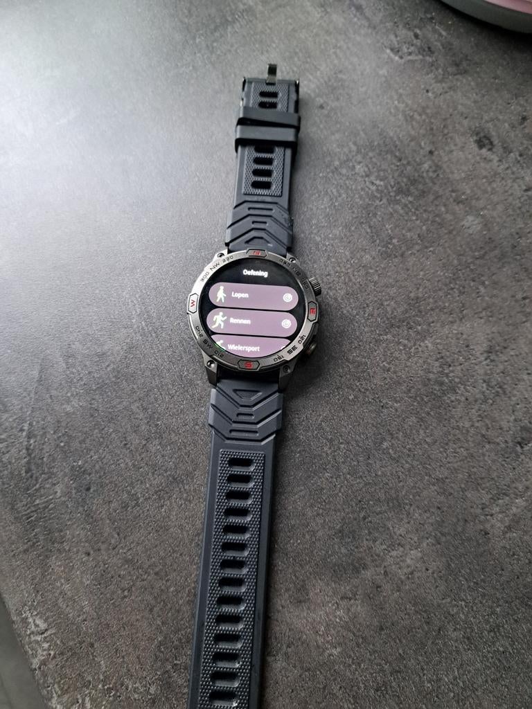 Smartwatch van Dutch Technologie - Zo goed als nieuw, Sieraden, Tassen en Uiterlijk, Smartwatches, Ophalen of Verzenden, Zo goed als nieuw