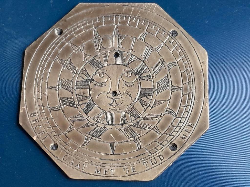 Becel gaat met de tijd mee Zonnewijzer van koper, Verzamelen, Ophalen of Verzenden