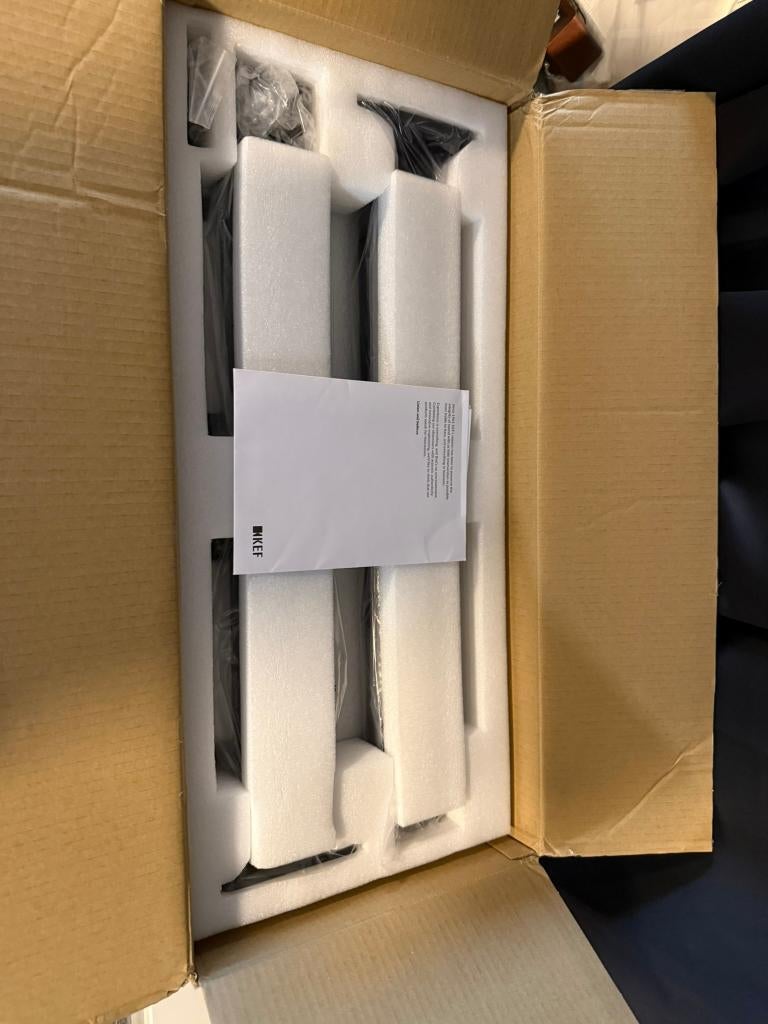 KEF S1 Floor Stand - LSX II(LT) - Grijs & Wit - NIEUWSTAAT, Audio, Tv en Foto, Luidsprekers, Overige merken, Ophalen of Verzenden