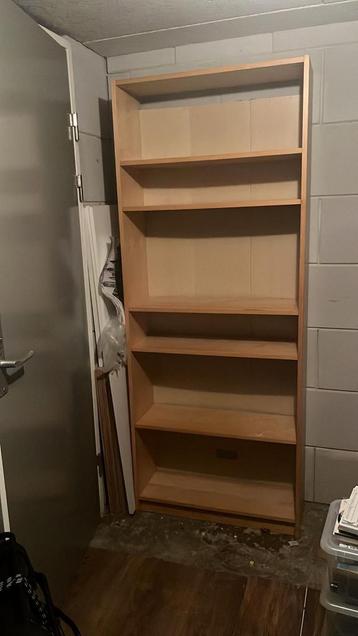 IKEA Billy Boekenkast - Praktisch en Stijlvol! - afbeelding 1