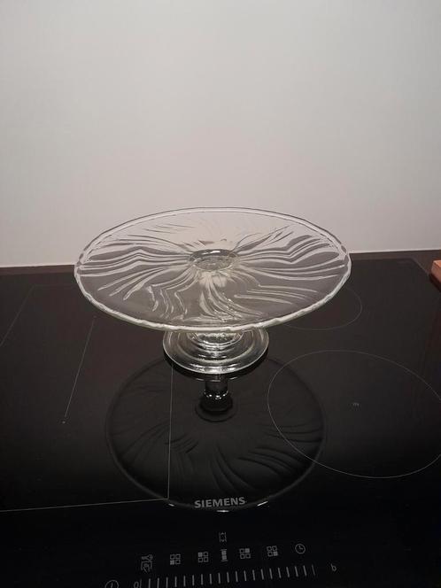 Mooi bewerkt GEBAKSBORD / TAARTPLATEAU op voet Glas Ø29,5, Antiek en Kunst, Antiek | Glas en Kristal, Ophalen of Verzenden