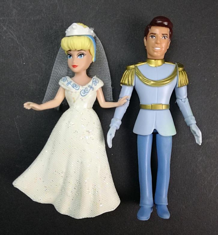 Disney FAIRYTALE WEDDING Cinderella & Prince 2010 MATTEL, Verzamelen, Disney, Gebruikt, Beeldje of Figuurtje, Sneeuwwitje of Doornroosje