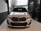 BMW X1 xDrive30e M Pano,ACC,Trhaak,leder,massage,hud, Auto's, BMW, Gebruikt, Wit, Bedrijf, Hybride Elektrisch/Benzine