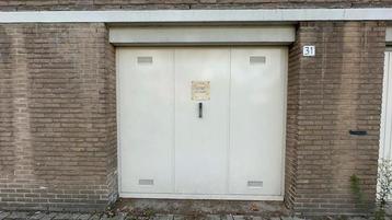 Garagebox for sale in Lage Land 21m2 beschikbaar voor biedingen