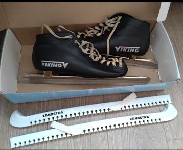 Viking schaatsen, maat 43, lage noren, zo goed als nieuw  beschikbaar voor biedingen