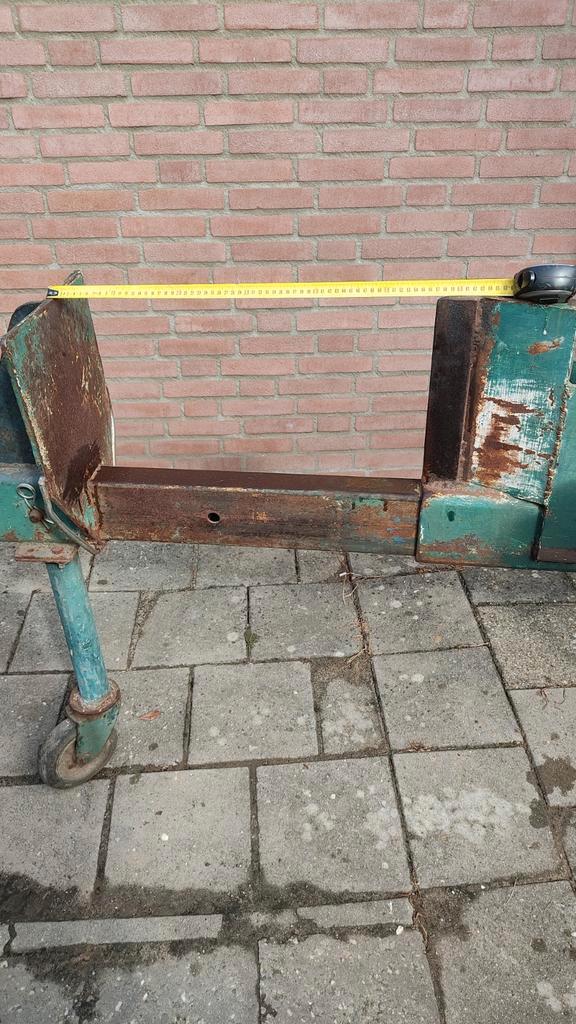 Houtklover, Tuin en Terras, Verticuteermachines, Gebruikt, Elektrisch, Ophalen