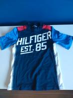 Tommy Hilfiger UV zwemshirt maat 104, Maat 104, Ophalen of Verzenden, Zo goed als nieuw, Zwembroek