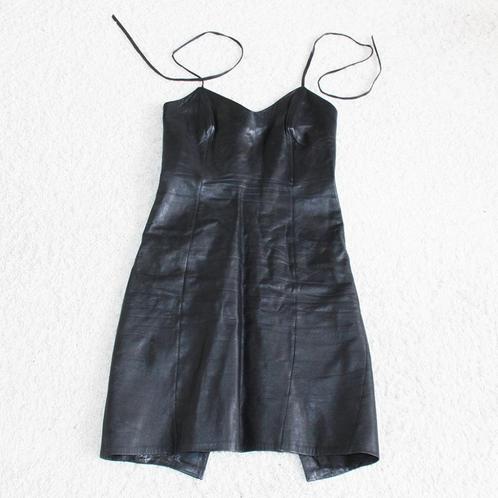 Prachtig Soepel Leren Vintage Jurkje - 77 (XS) € 30,-, Kleding | Dames, Jurken, Gedragen, Maat 34 (XS) of kleiner, Zwart, Boven de knie
