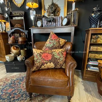 Engelse SET kussens William Morris Chrysanthemum beschikbaar voor biedingen