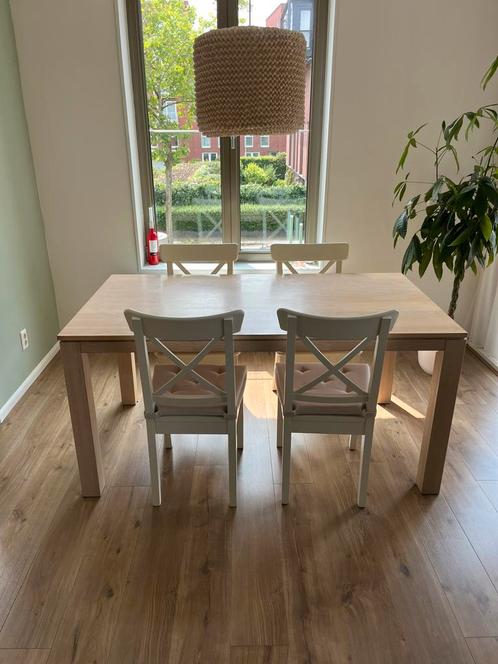 Eikenhouten eettafel inclusief 4 stoelen, Huis en Inrichting, Tafels | Eettafels, Gebruikt, 50 tot 100 cm, Vijf personen of meer