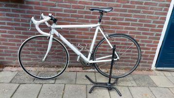 Retro racefiets  beschikbaar voor biedingen