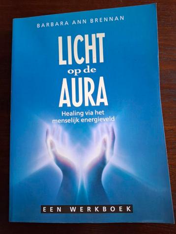 Licht op de Aura - Barbara Ann Brennan beschikbaar voor biedingen