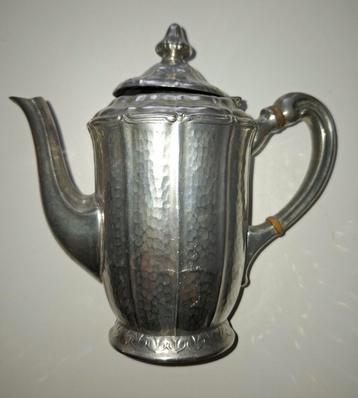 Tinnen beschikbaar voor biedingen