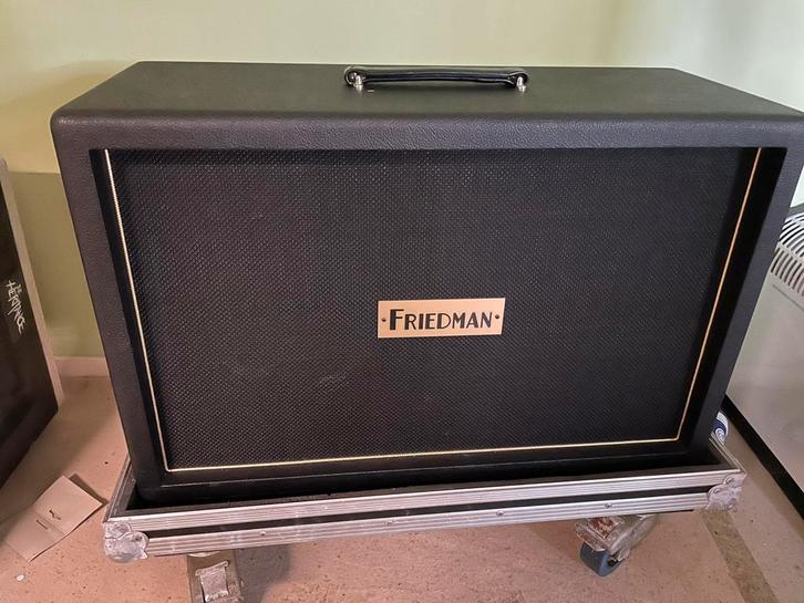 Friedman EXT212 *GEUPGRADE* UK-speakers V30 en Redback, Muziek en Instrumenten, Versterkers | Bas en Gitaar, Zo goed als nieuw