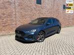 Ford Focus Wagon 1.0 Hybrid ST LineX 155pk LEER-PANO-KEYLESS, Blauw, Leder, 155 pk, Nieuw