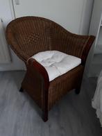 Donkere rieten rotan fauteuil stoel met kussen, Huis en Inrichting, Fauteuils, Riet of Rotan, Ophalen of Verzenden, Zo goed als nieuw