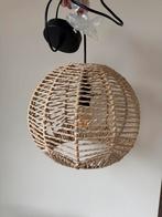 Ronde gevlochten hanglamp, Huis en Inrichting, Lampen | Hanglampen, Ophalen, Zo goed als nieuw, Minder dan 50 cm
