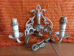 Brocante creme wandlamp., Huis en Inrichting, Lampen | Wandlampen, Ophalen of Verzenden, Gebruikt, Metaal, Brocante
