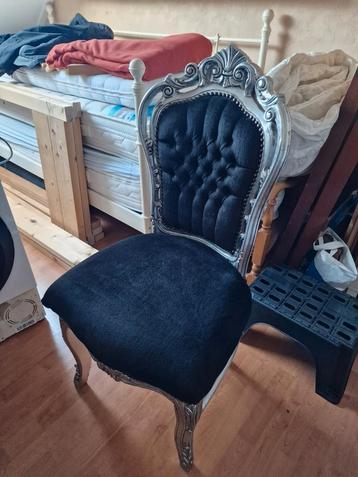 Barok stoel beschikbaar voor biedingen