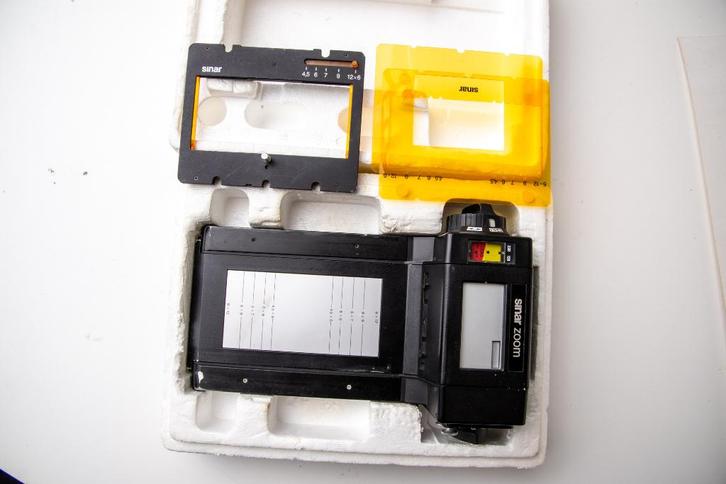 Sinar Vario ZOOM filmcassette in perfecte staat, Audio, Tv en Foto, Fotocamera's Analoog, Zo goed als nieuw, Compact, Overige Merken