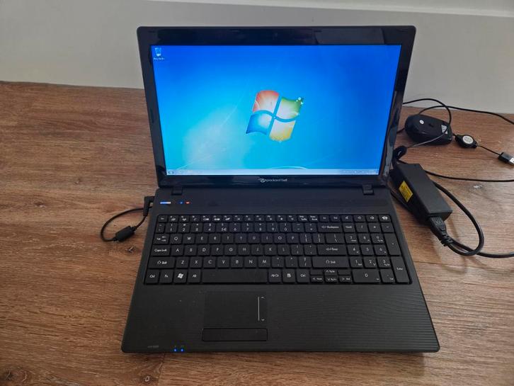 Packard Bell i5, 320gb, 3gb RAM met tas, Computers en Software, Windows Laptops, Zo goed als nieuw, 15 inch, HDD, 2 tot 3 Ghz