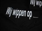 5 zwarte t-shirts met opdruk wij wippen op........., Carnaval, Maat 46/48 (XL) of groter, Ophalen of Verzenden, Zo goed als nieuw